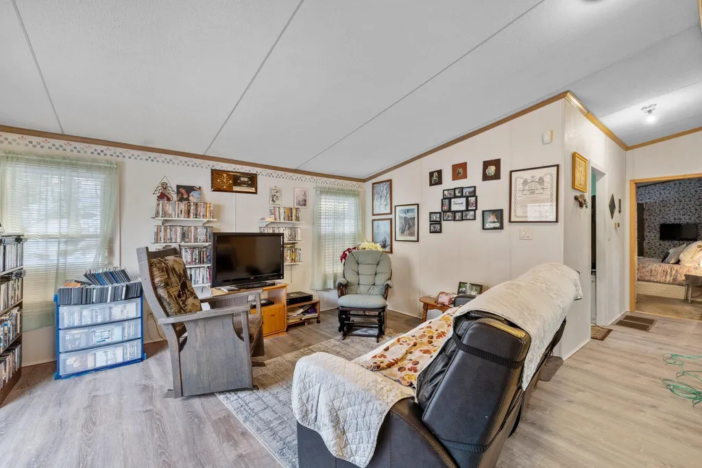 14 Peggy Drive Belmont NH 03220