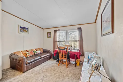 14 Peggy Drive Belmont NH 03220