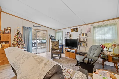 14 Peggy Drive Belmont NH 03220