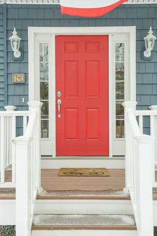 9 Gulliver Avenue Salem NH 03079