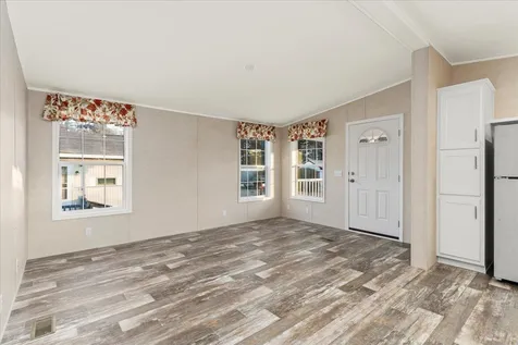 6 Sherman Drive Boscawen NH 03303