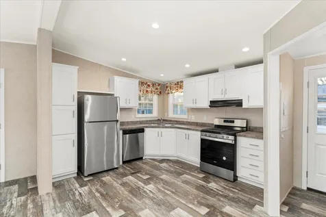 6 Sherman Drive Boscawen NH 03303
