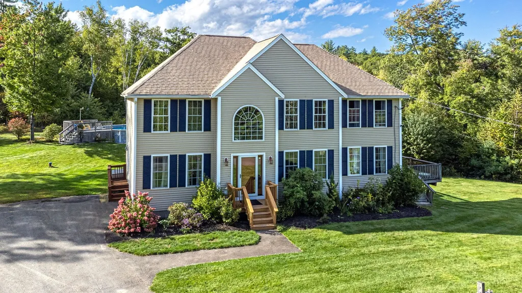 412 Francestown Road New Boston NH 03070