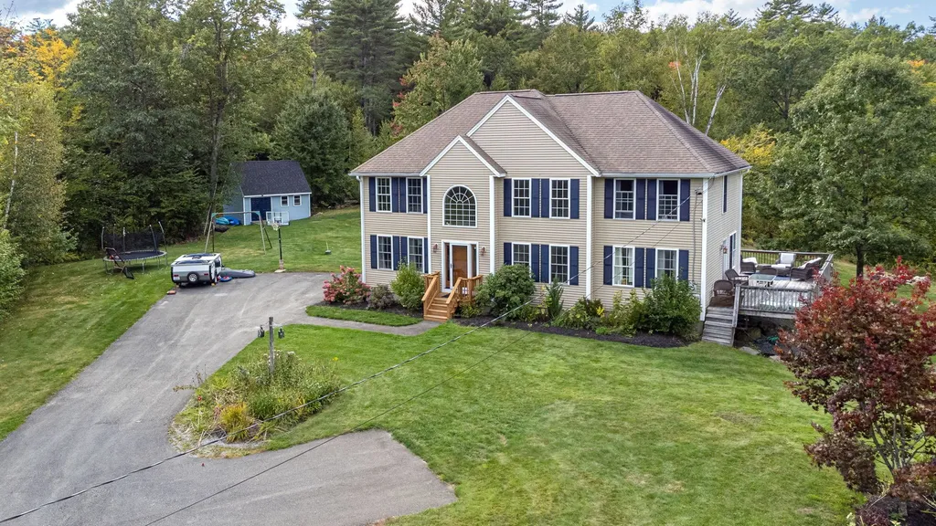 412 Francestown Road New Boston NH 03070