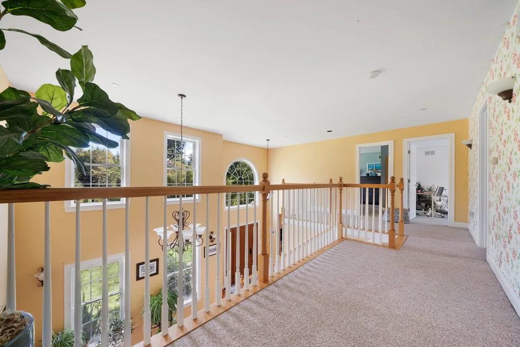 412 Francestown Road New Boston NH 03070