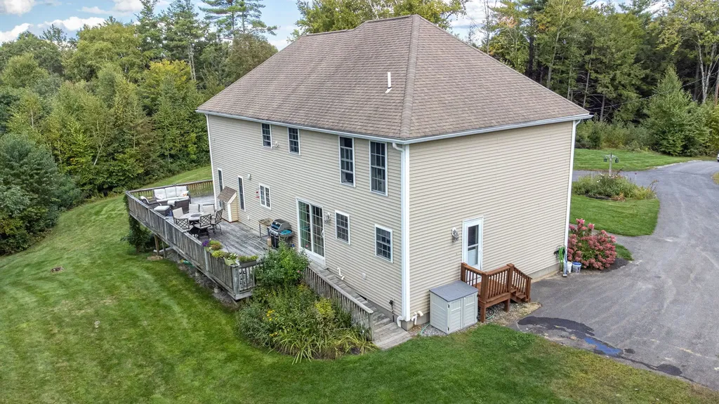 412 Francestown Road New Boston NH 03070