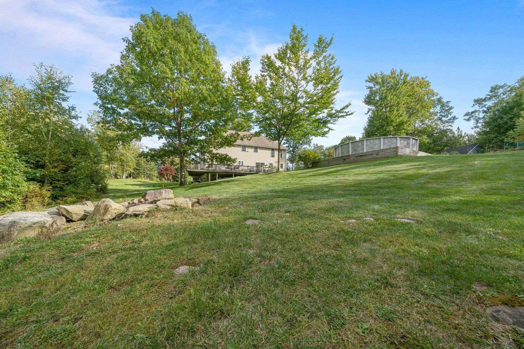 412 Francestown Road New Boston NH 03070
