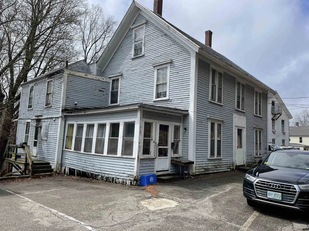24-26 W High Street Somersworth NH 03878