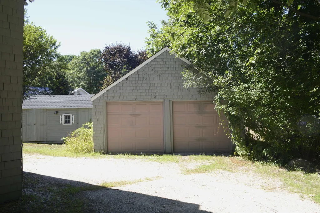 65 Big Rock Road Rye NH 03870