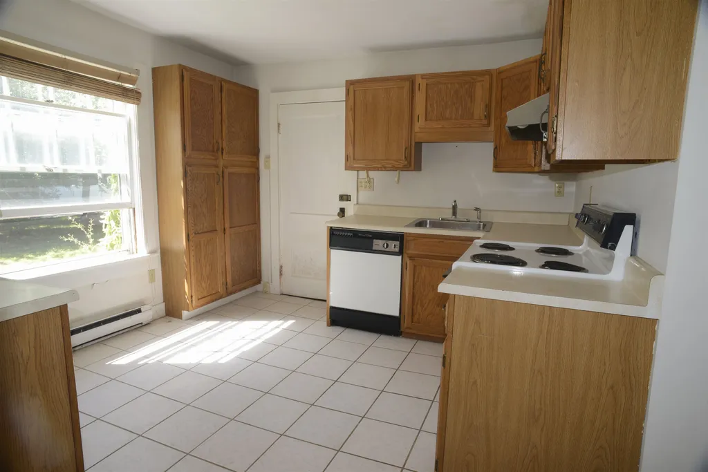 65 Big Rock Road Rye NH 03870