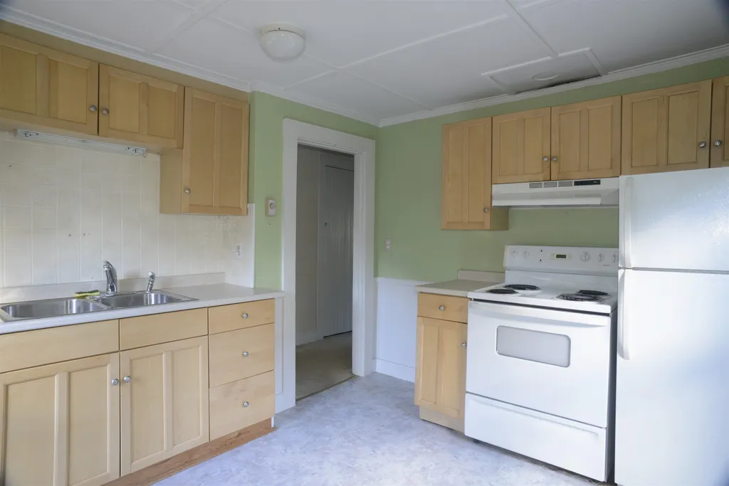 65 Big Rock Road Rye NH 03870