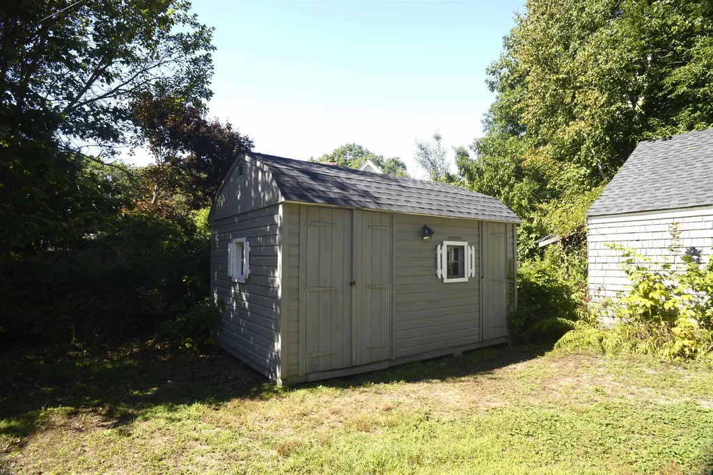 65 Big Rock Road Rye NH 03870