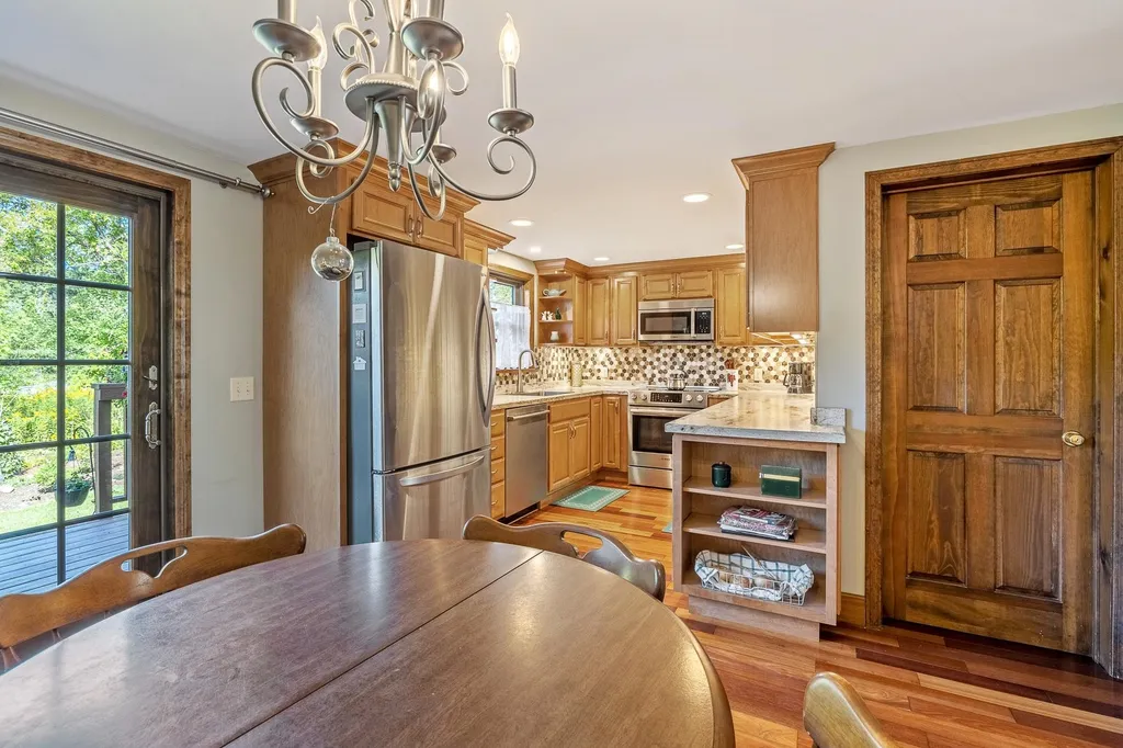 49 Fieldstone Way Hartford VT 05001