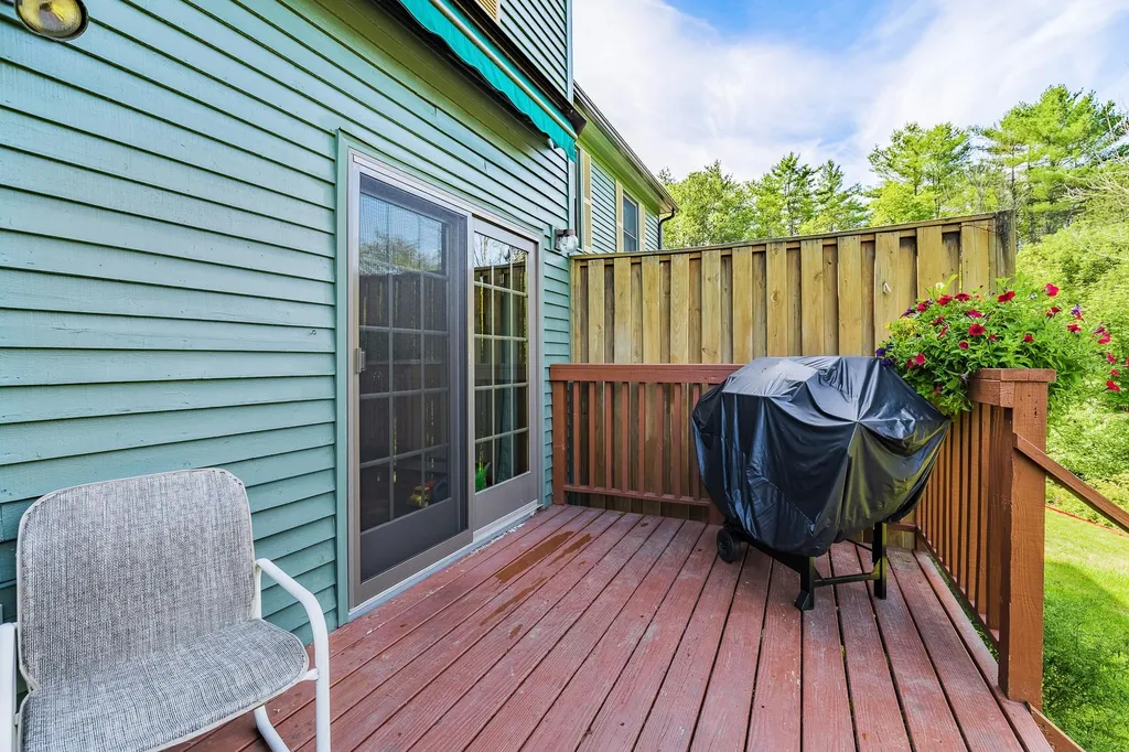 49 Fieldstone Way Hartford VT 05001