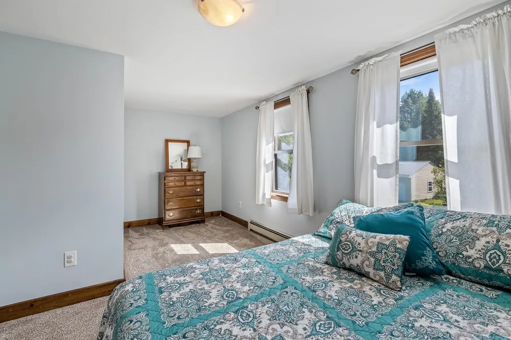 49 Fieldstone Way Hartford VT 05001