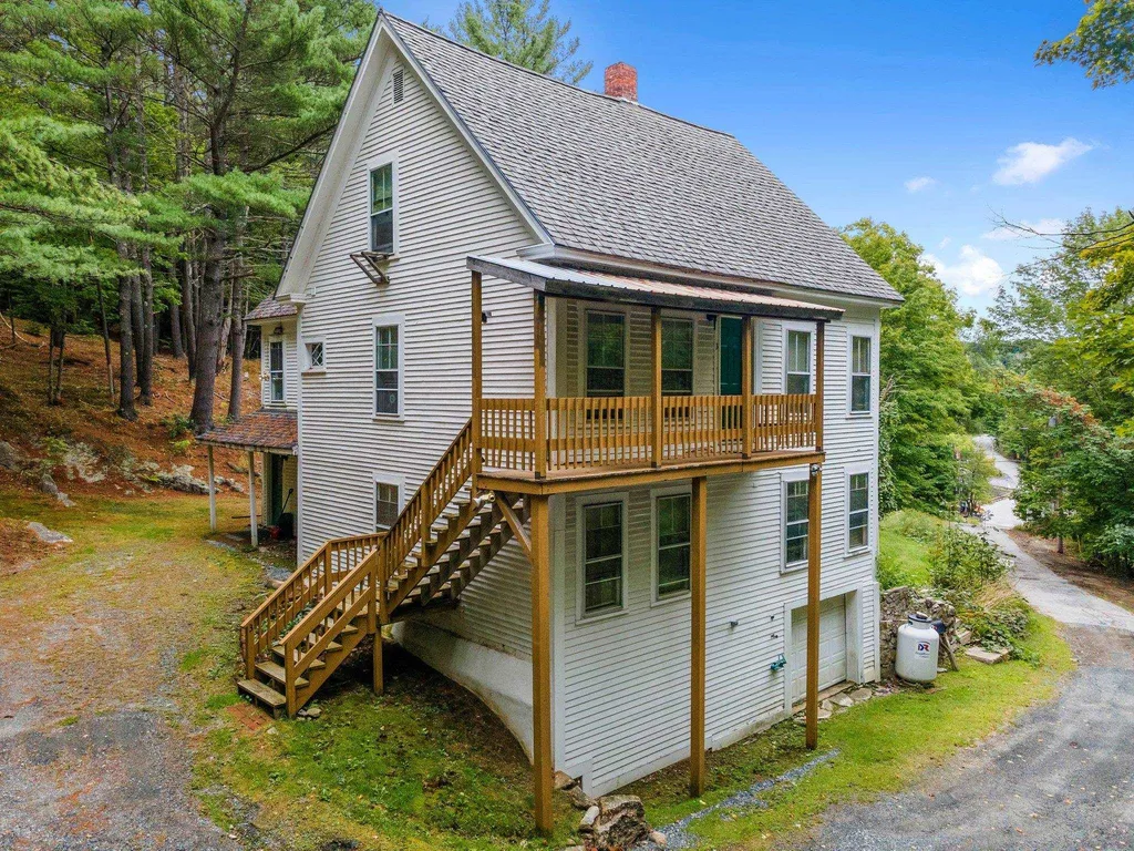 18 Alpine Court Sunapee NH 03782
