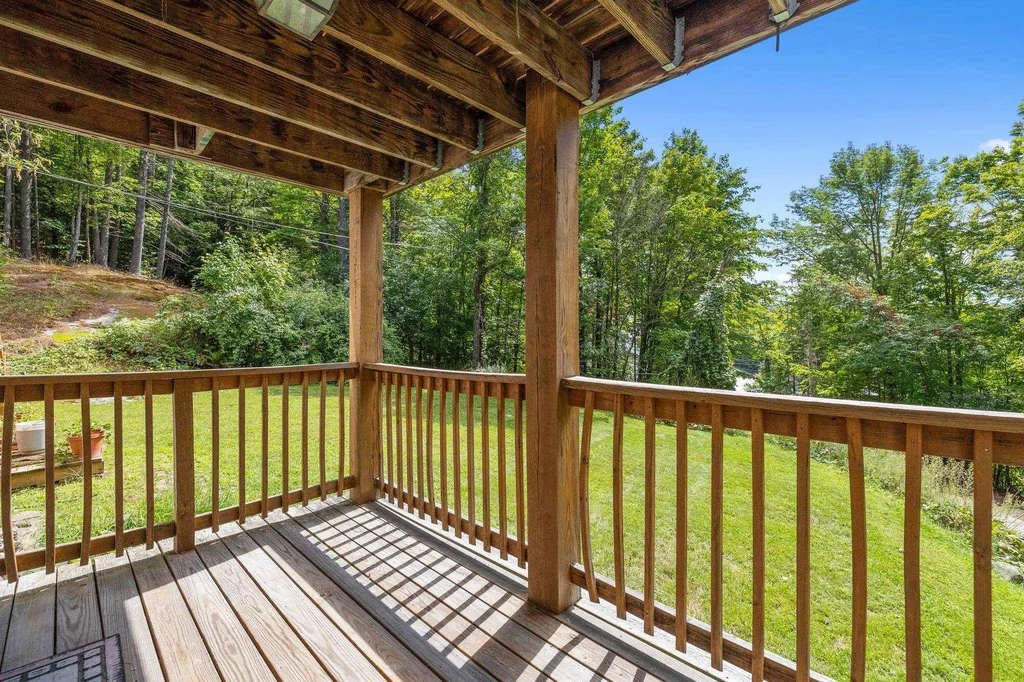 18 Alpine Court Sunapee NH 03782