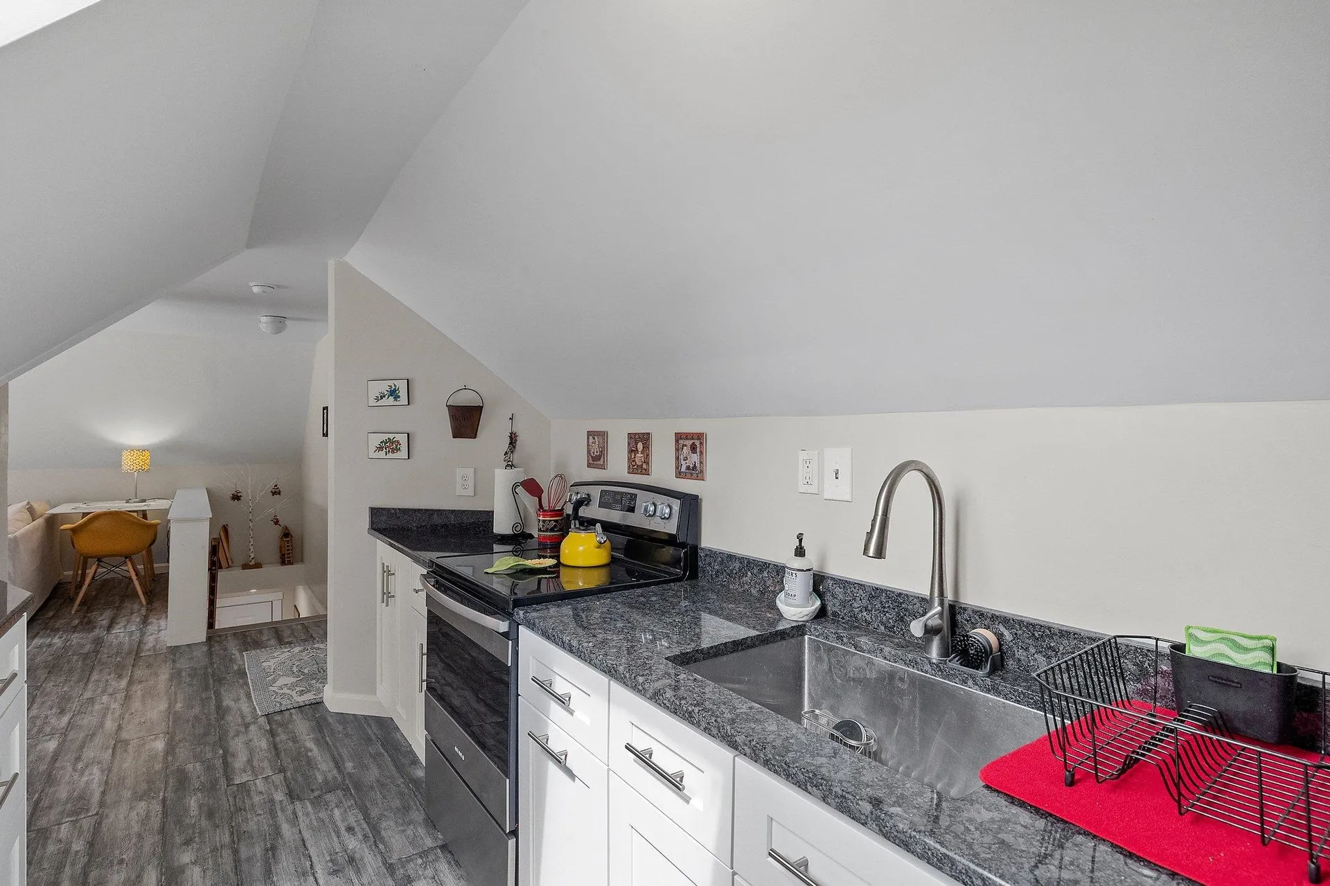 18 Alpine Court Sunapee NH 03782
