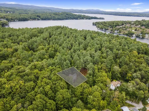 18 Alpine Court Sunapee NH 03782