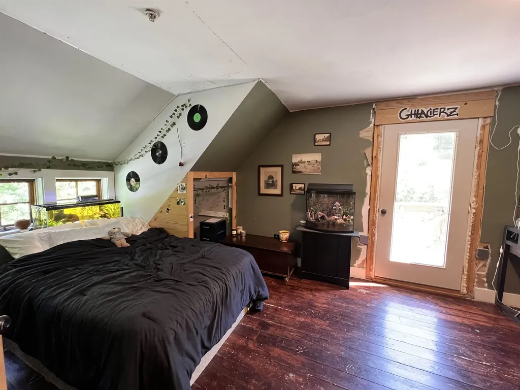 1660 Bliss Road Hartford VT 05001