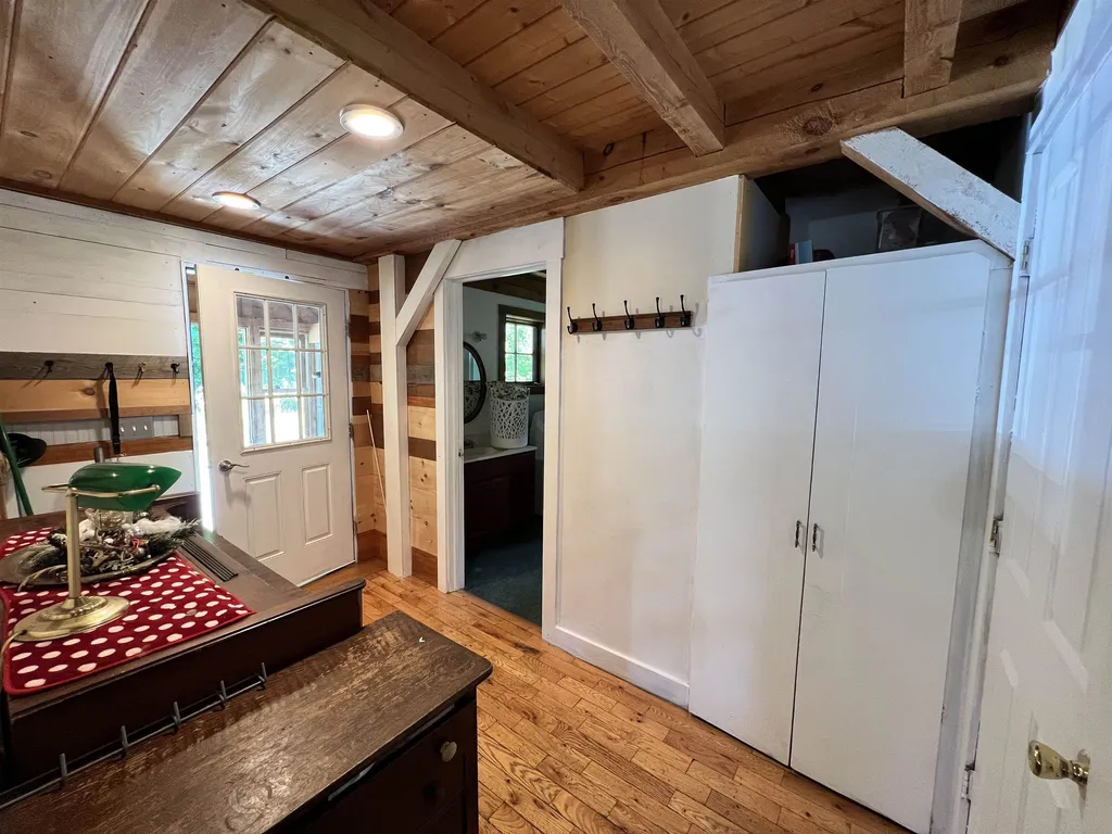 1660 Bliss Road Hartford VT 05001