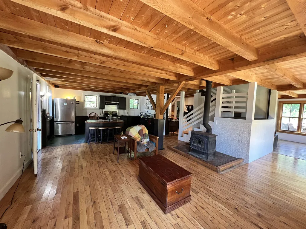 1660 Bliss Road Hartford VT 05001
