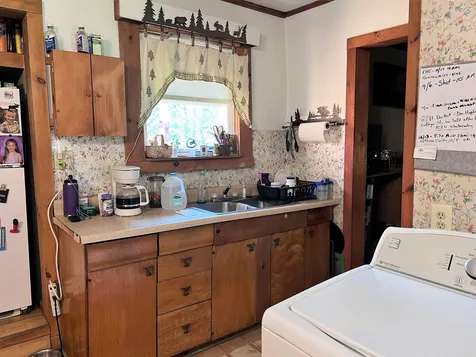 73 West Thomas Road Lunenburg VT 05906