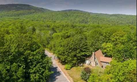 35 Valley Drive Gilford NH 03246