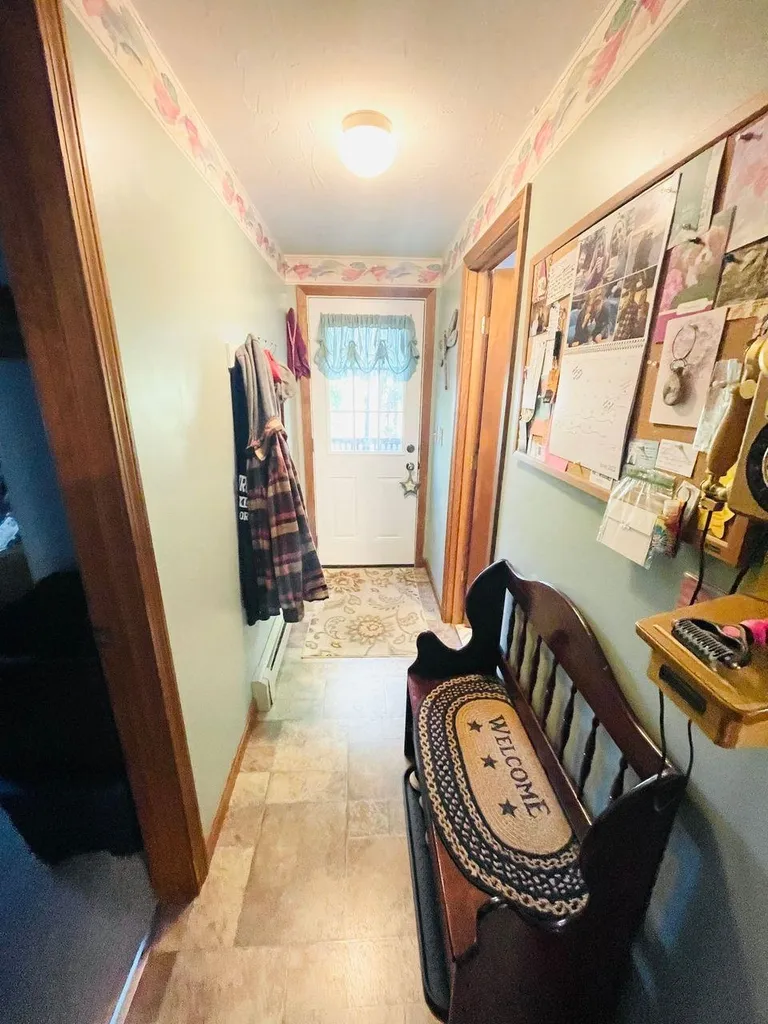 539 Scruton Pond Road Barrington NH 03825