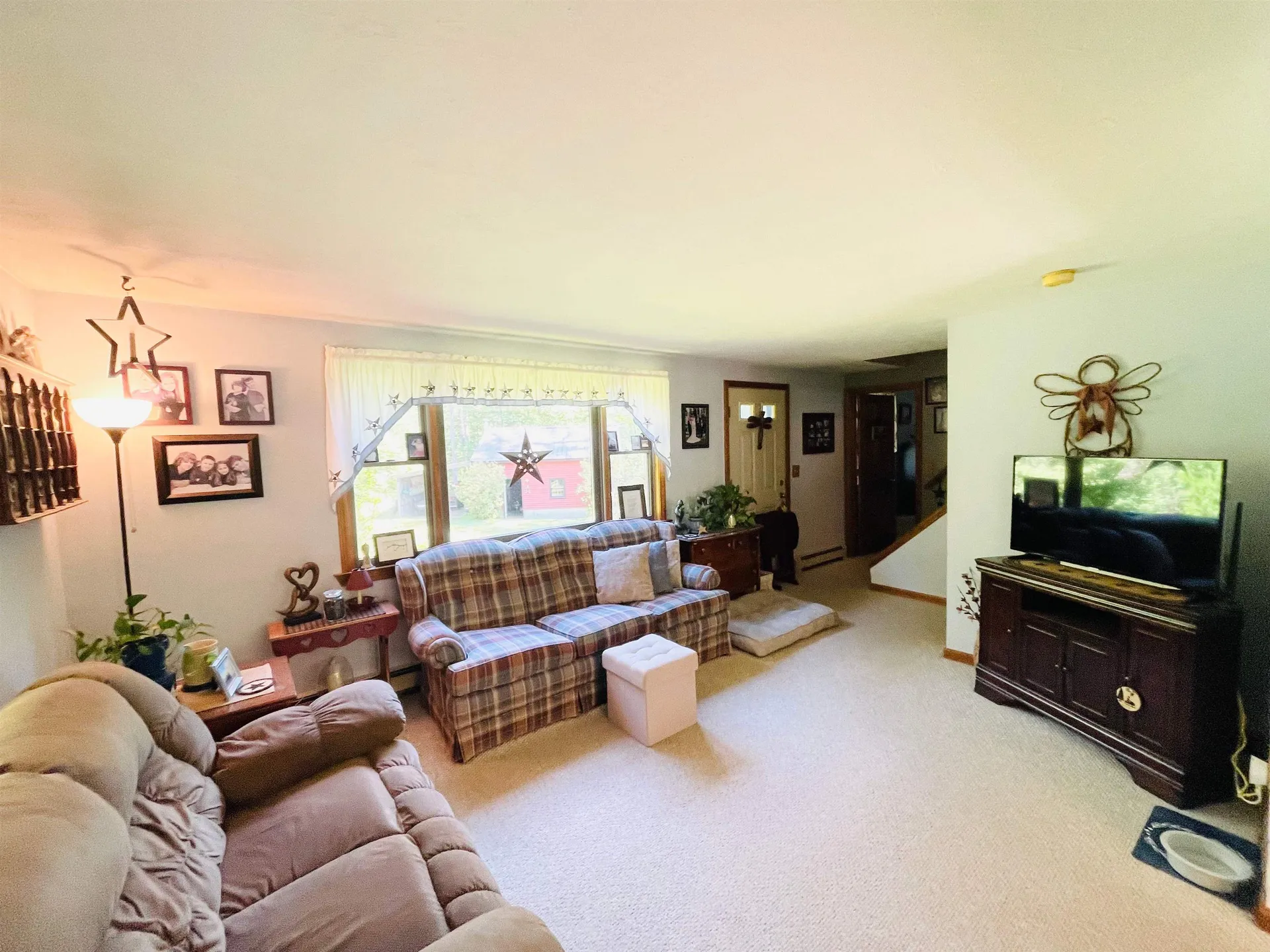 539 Scruton Pond Road Barrington NH 03825