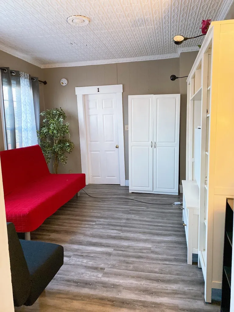 25 West Street Lebanon NH 03766-0000