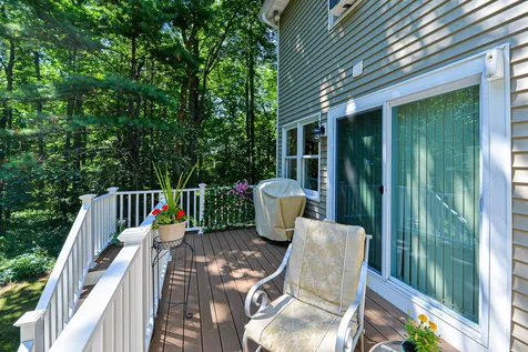 36 Coach Lane Hampton Falls NH 03844