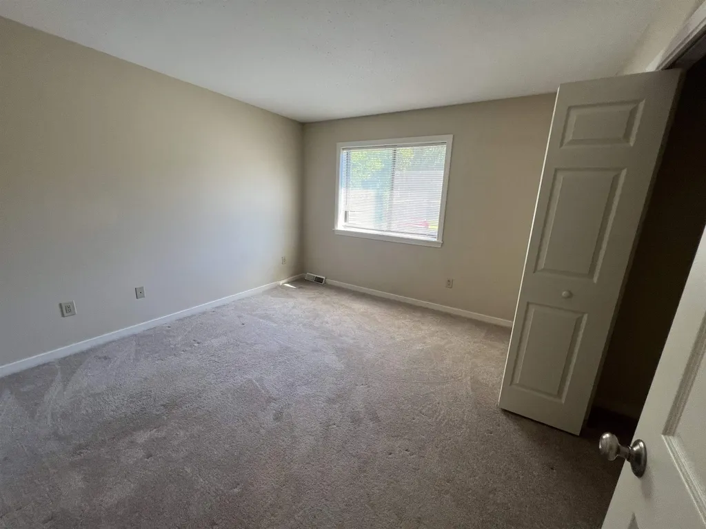 133 Colonial Drive Hartford VT 05001