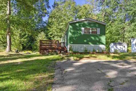 76 Emerald Drive Barrington NH 03825