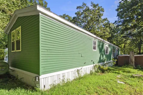 76 Emerald Drive Barrington NH 03825