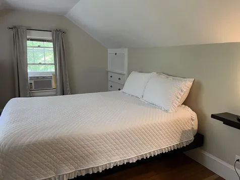 646 North Main Street Wolfeboro NH 03894