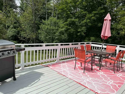 646 North Main Street Wolfeboro NH 03894