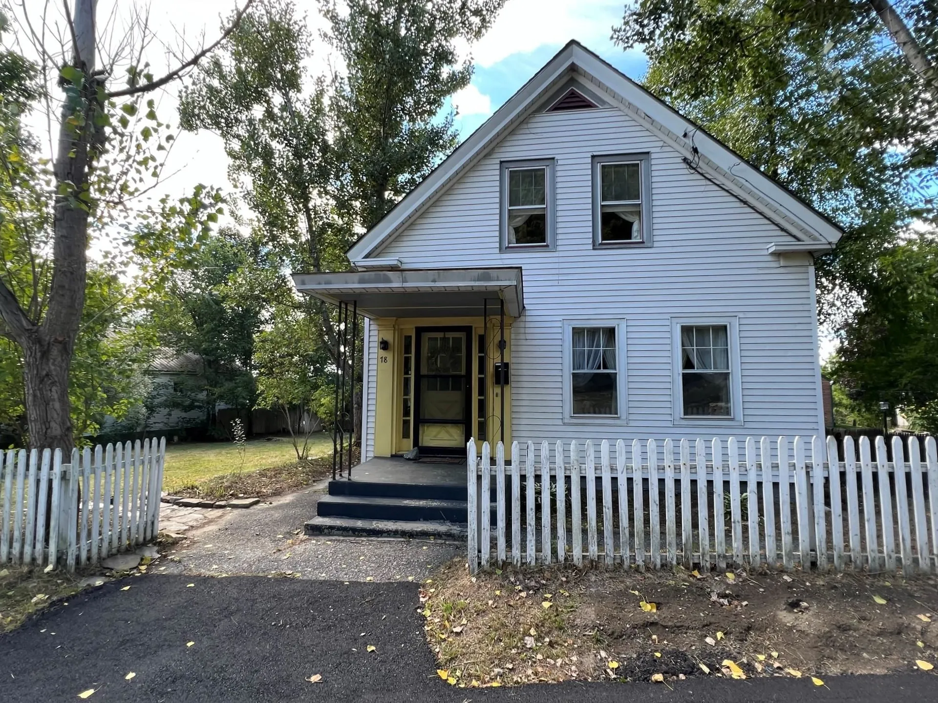 18 Hanover Street Claremont NH 03743