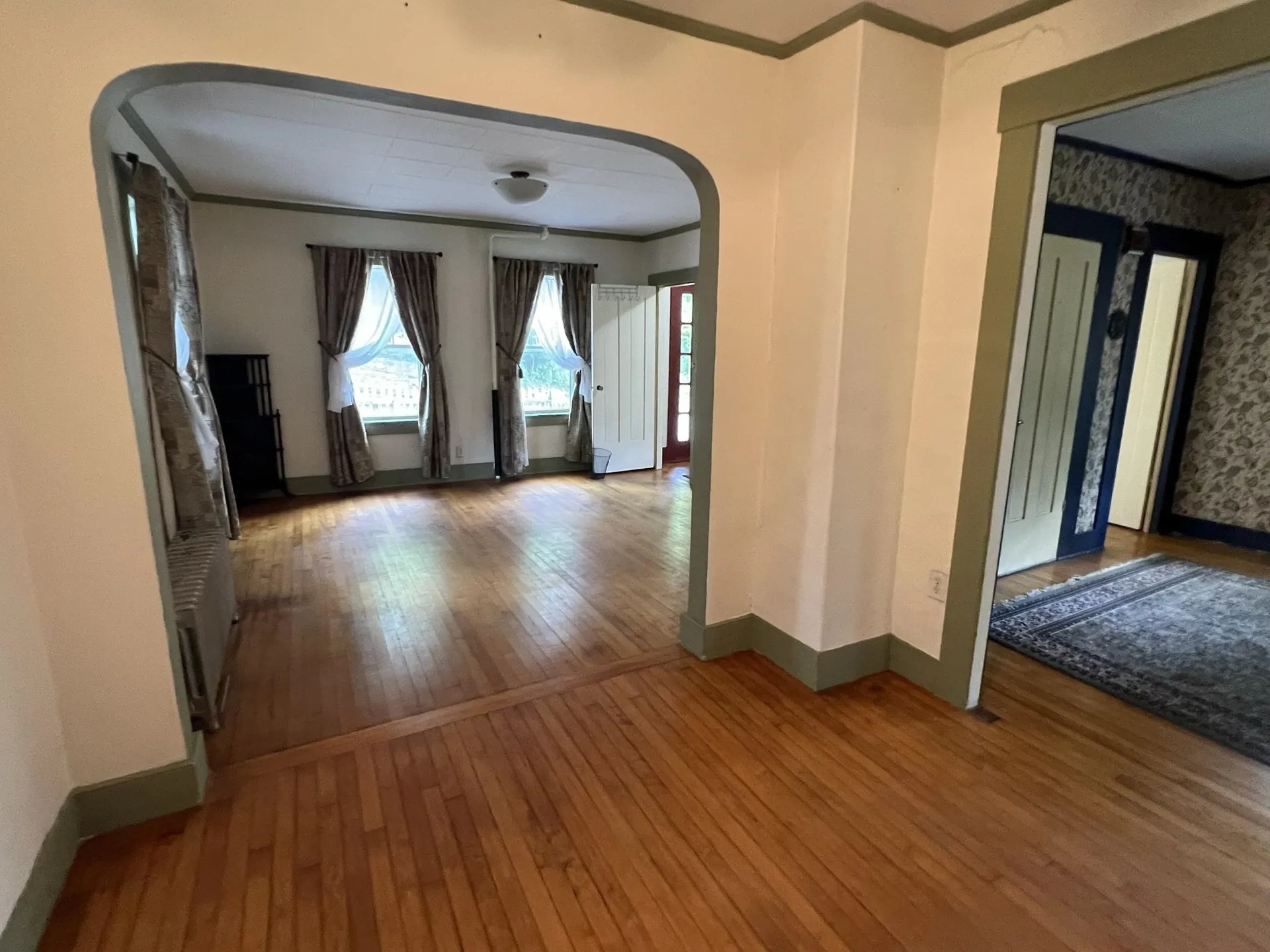 18 Hanover Street Claremont NH 03743