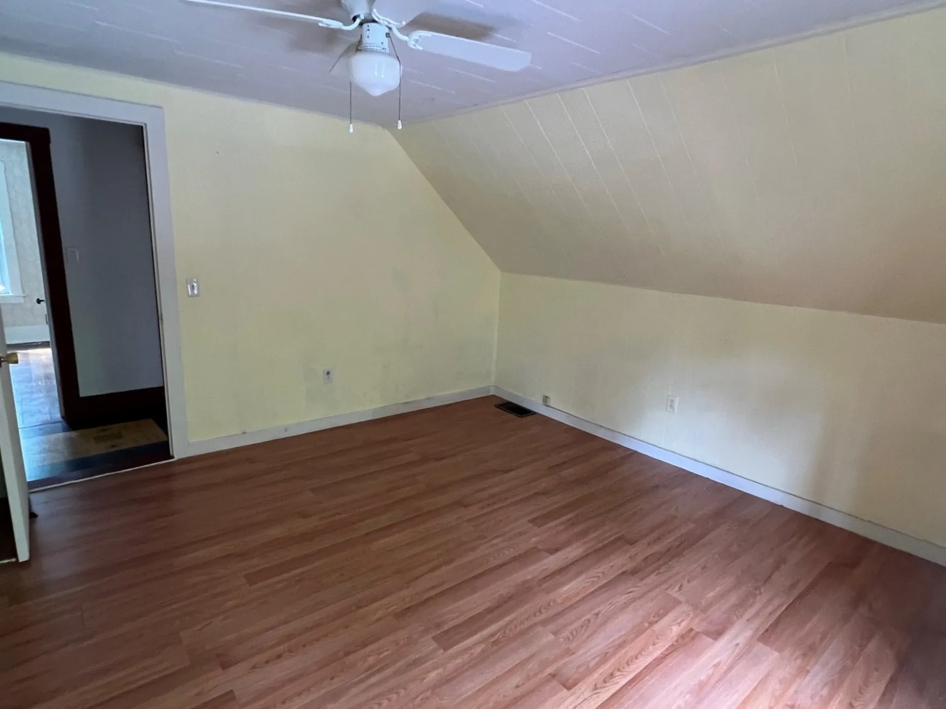 18 Hanover Street Claremont NH 03743