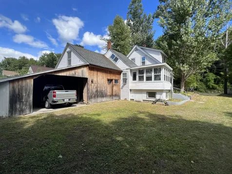 18 Hanover Street Claremont NH 03743