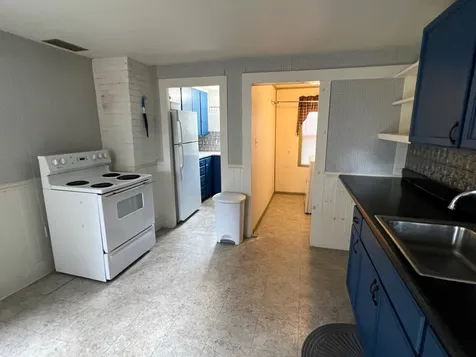 18 Hanover Street Claremont NH 03743