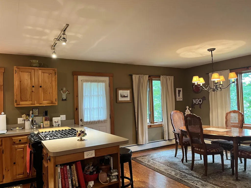 14 Bushnell Road Waitsfield VT 05673