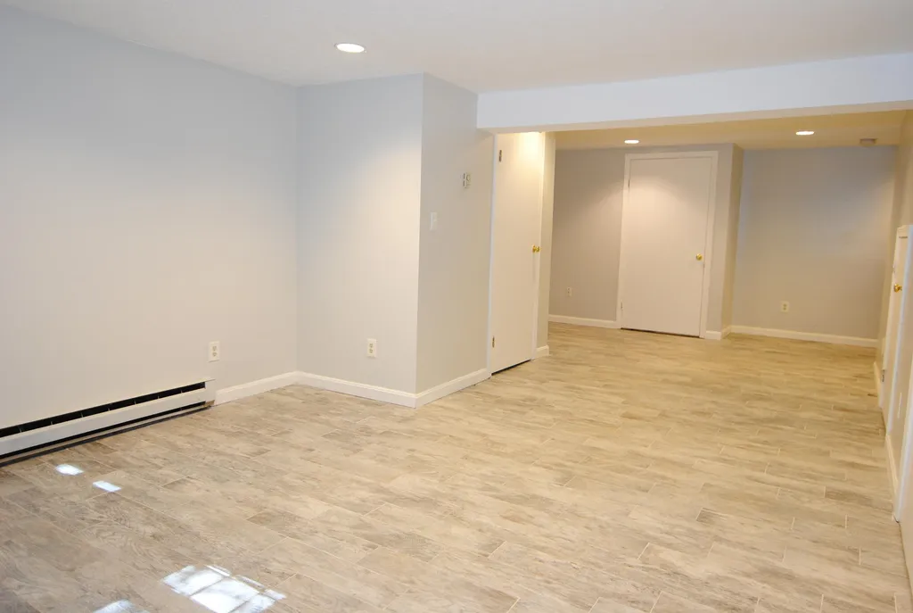 45 Hawkstead Hollow Nashua NH 03063