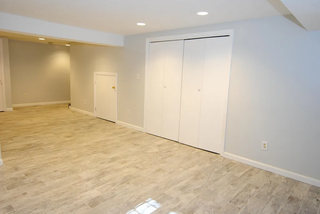 45 Hawkstead Hollow Nashua NH 03063