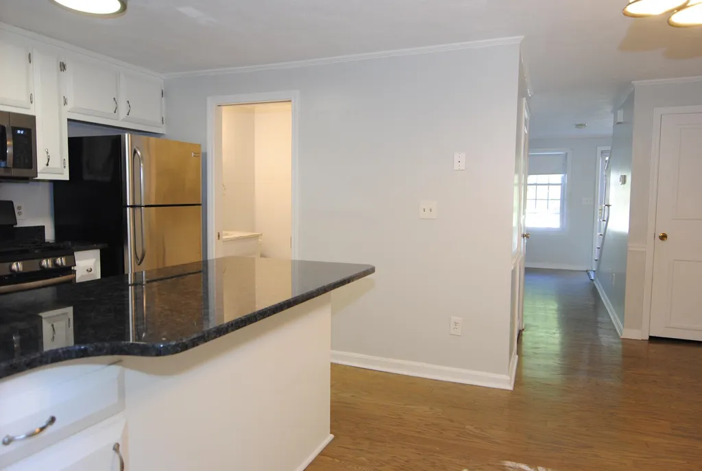 45 Hawkstead Hollow Nashua NH 03063