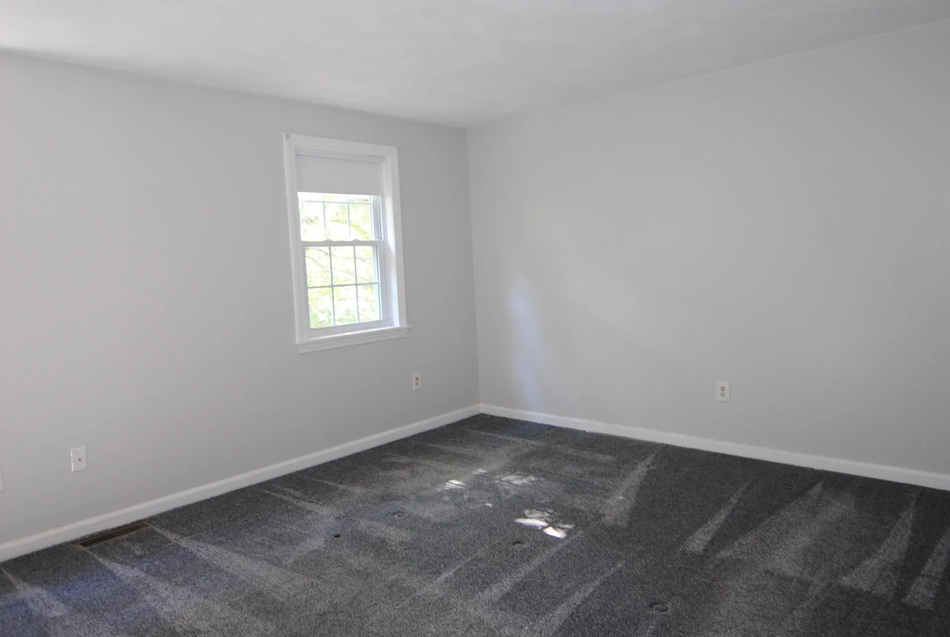 45 Hawkstead Hollow Nashua NH 03063