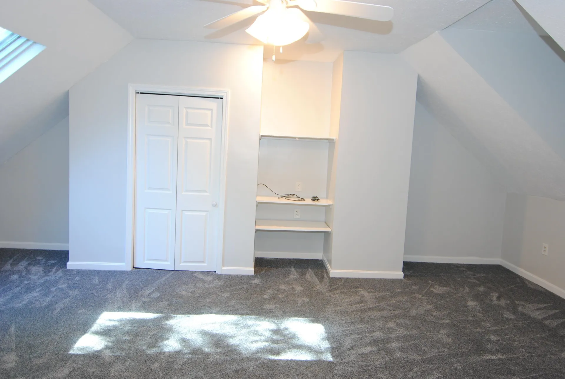 45 Hawkstead Hollow Nashua NH 03063