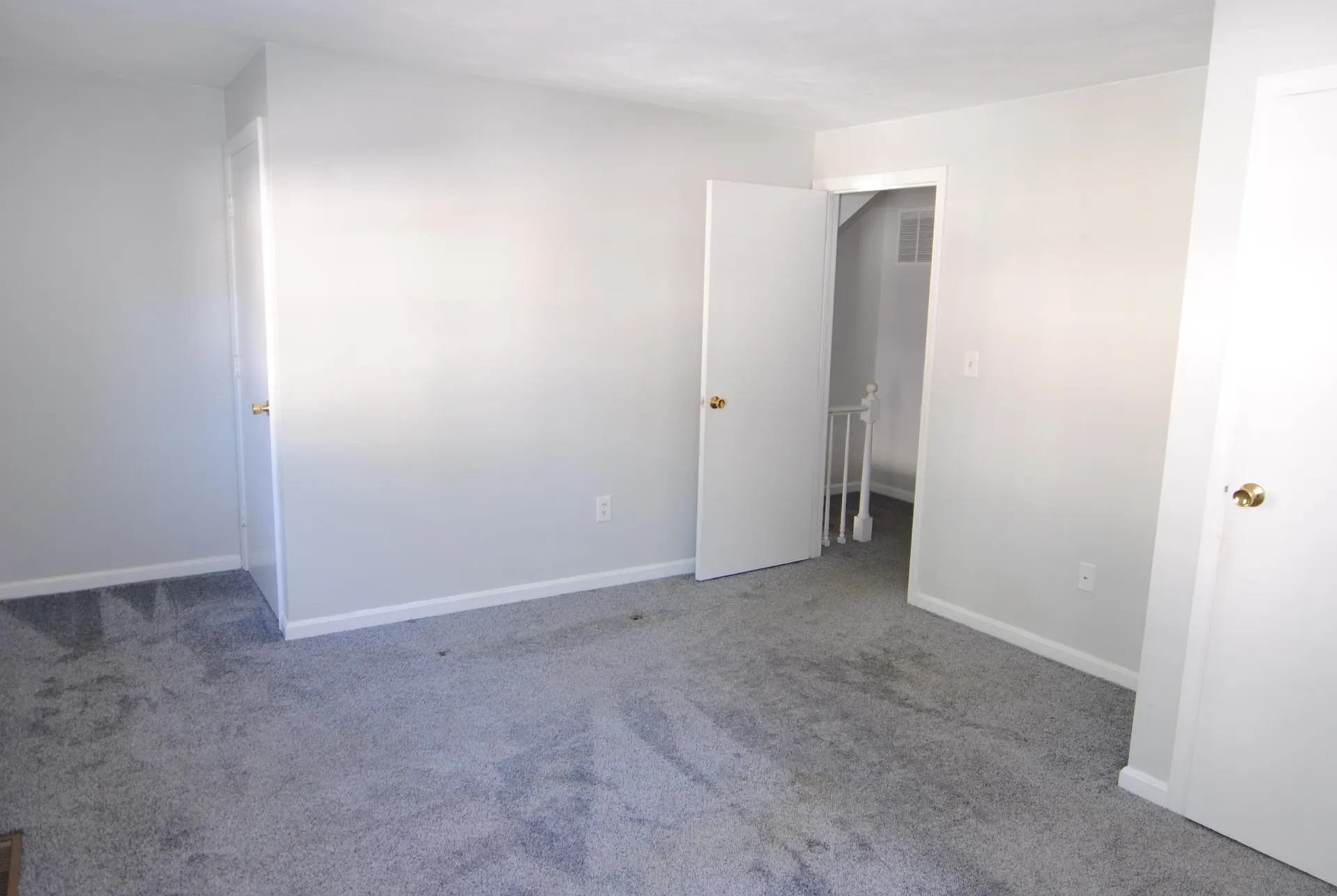 45 Hawkstead Hollow Nashua NH 03063