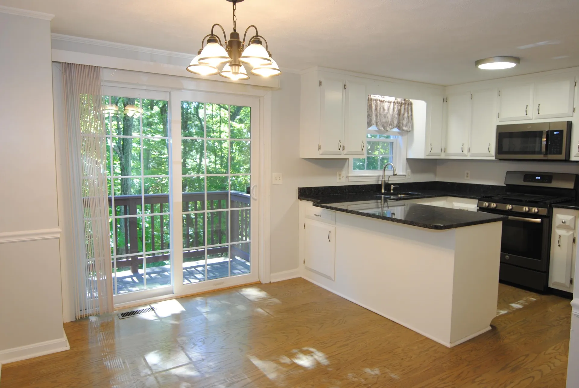 45 Hawkstead Hollow Nashua NH 03063